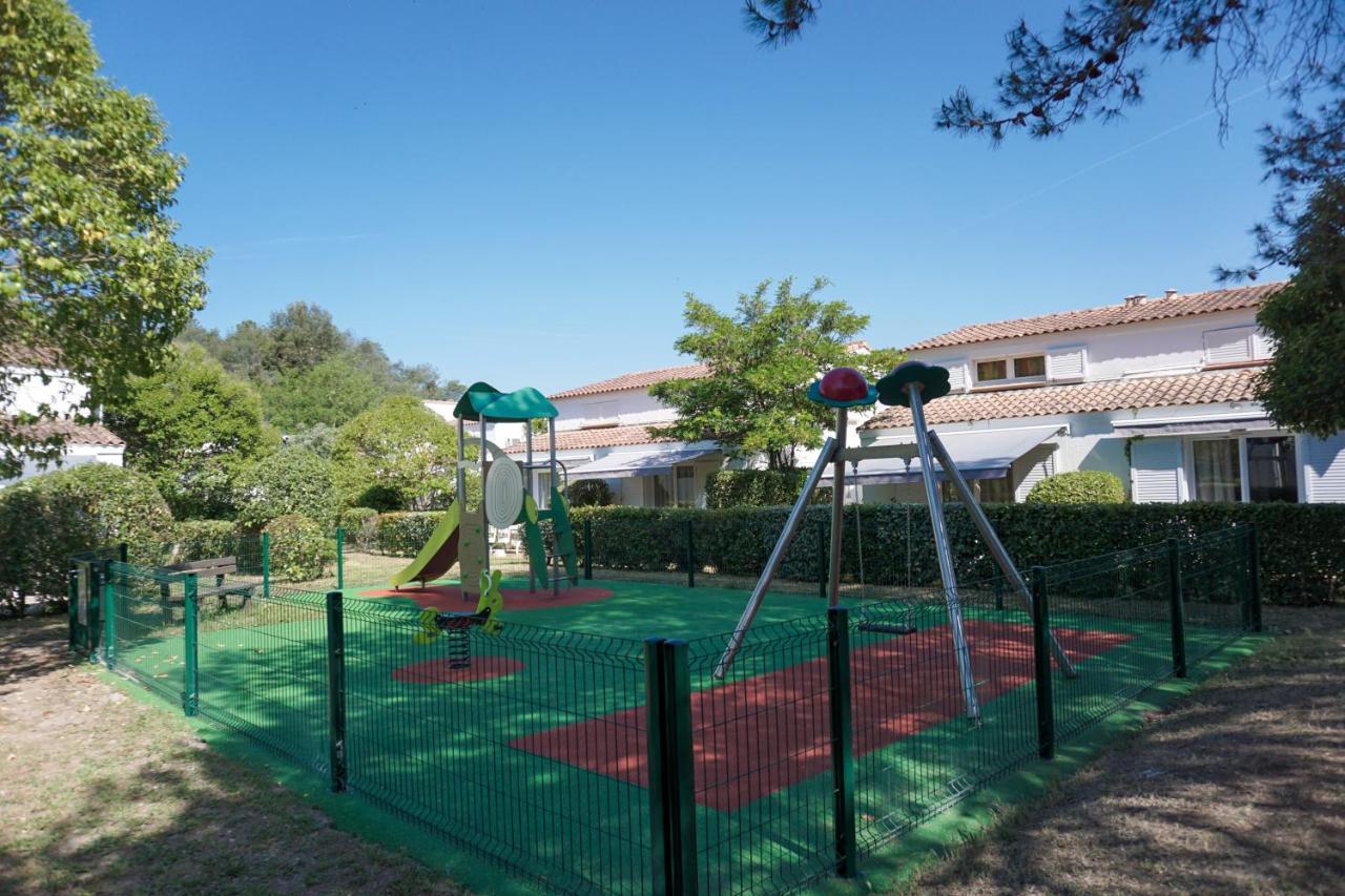 Comfort Aparthotel Mandelieu La Napoule Village Dış mekan fotoğraf