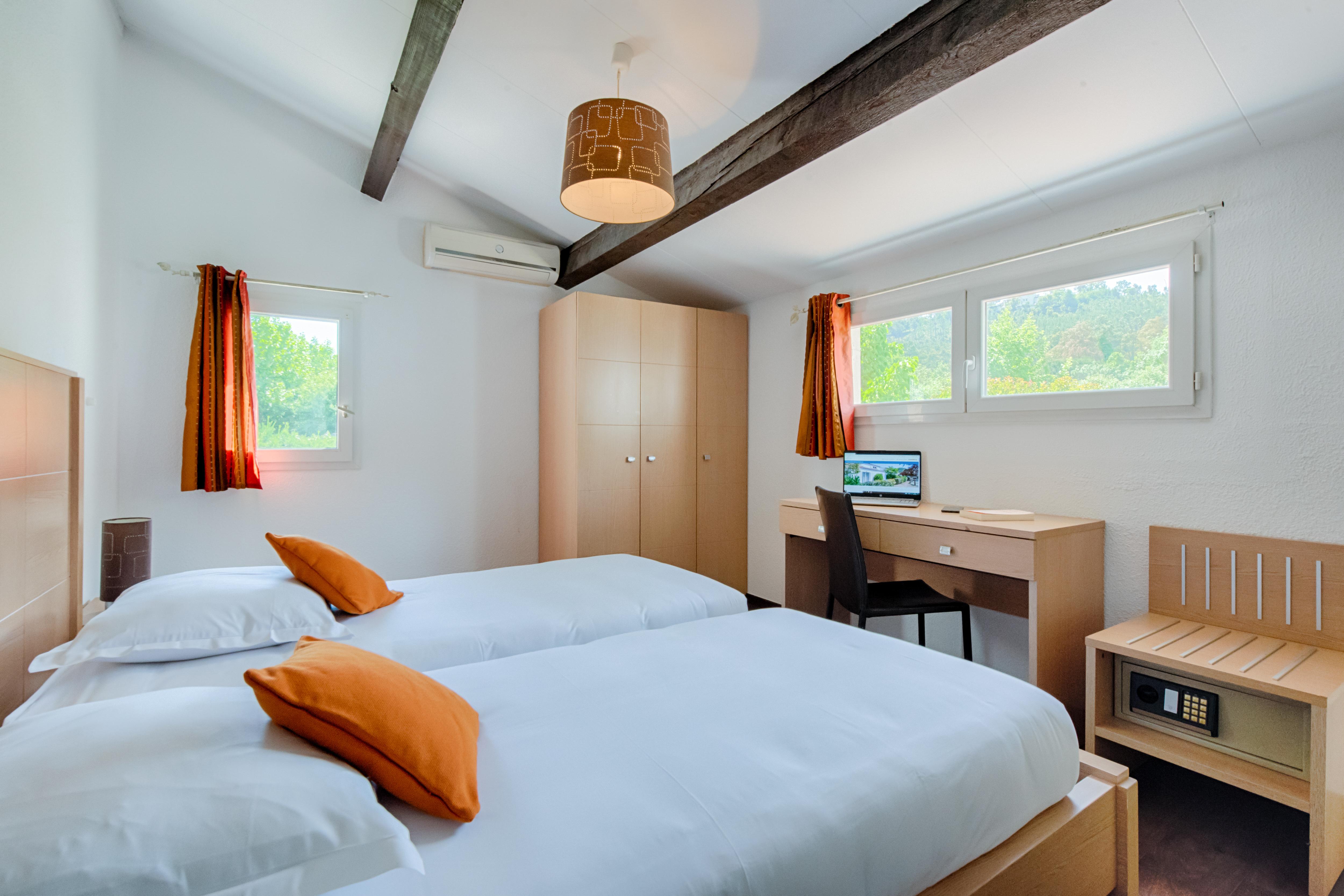 Comfort Aparthotel Mandelieu La Napoule Village Dış mekan fotoğraf
