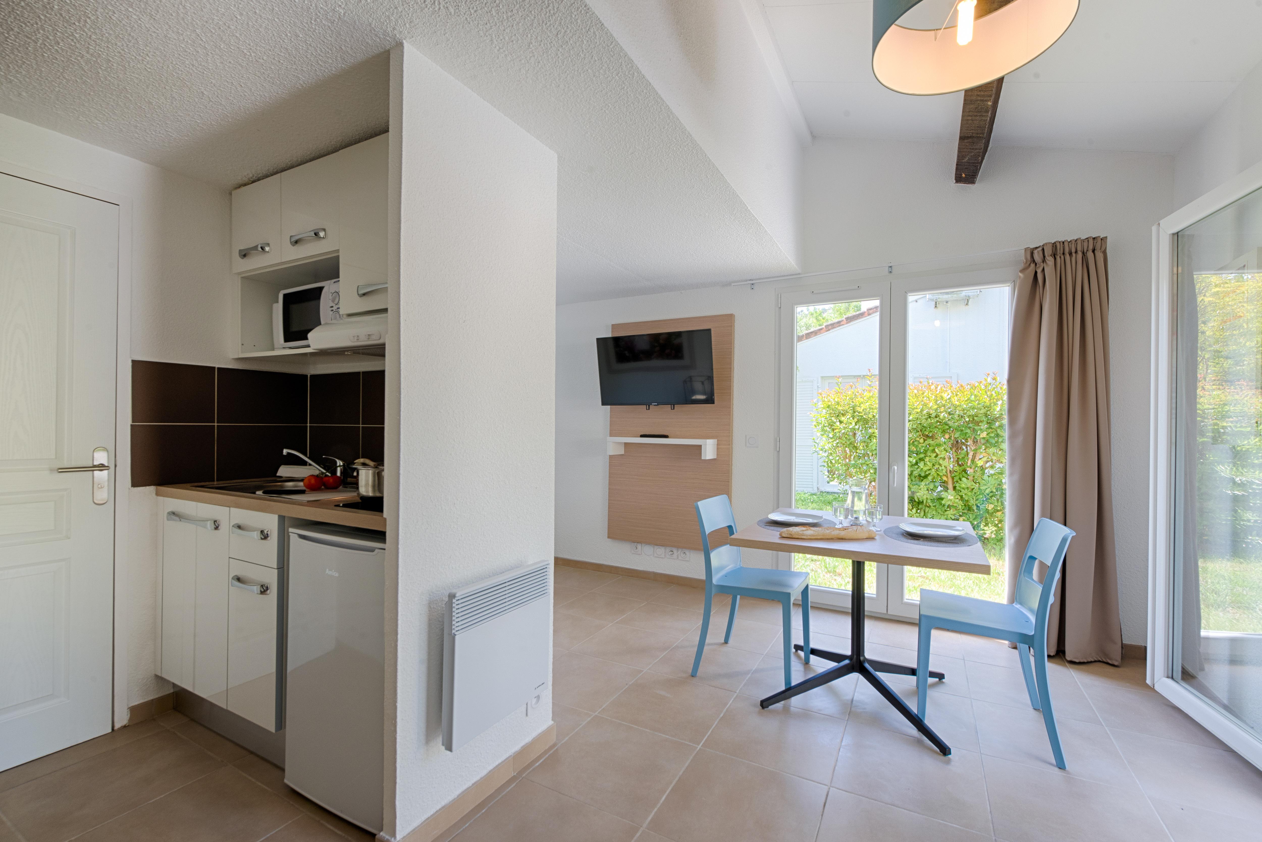 Comfort Aparthotel Mandelieu La Napoule Village Dış mekan fotoğraf