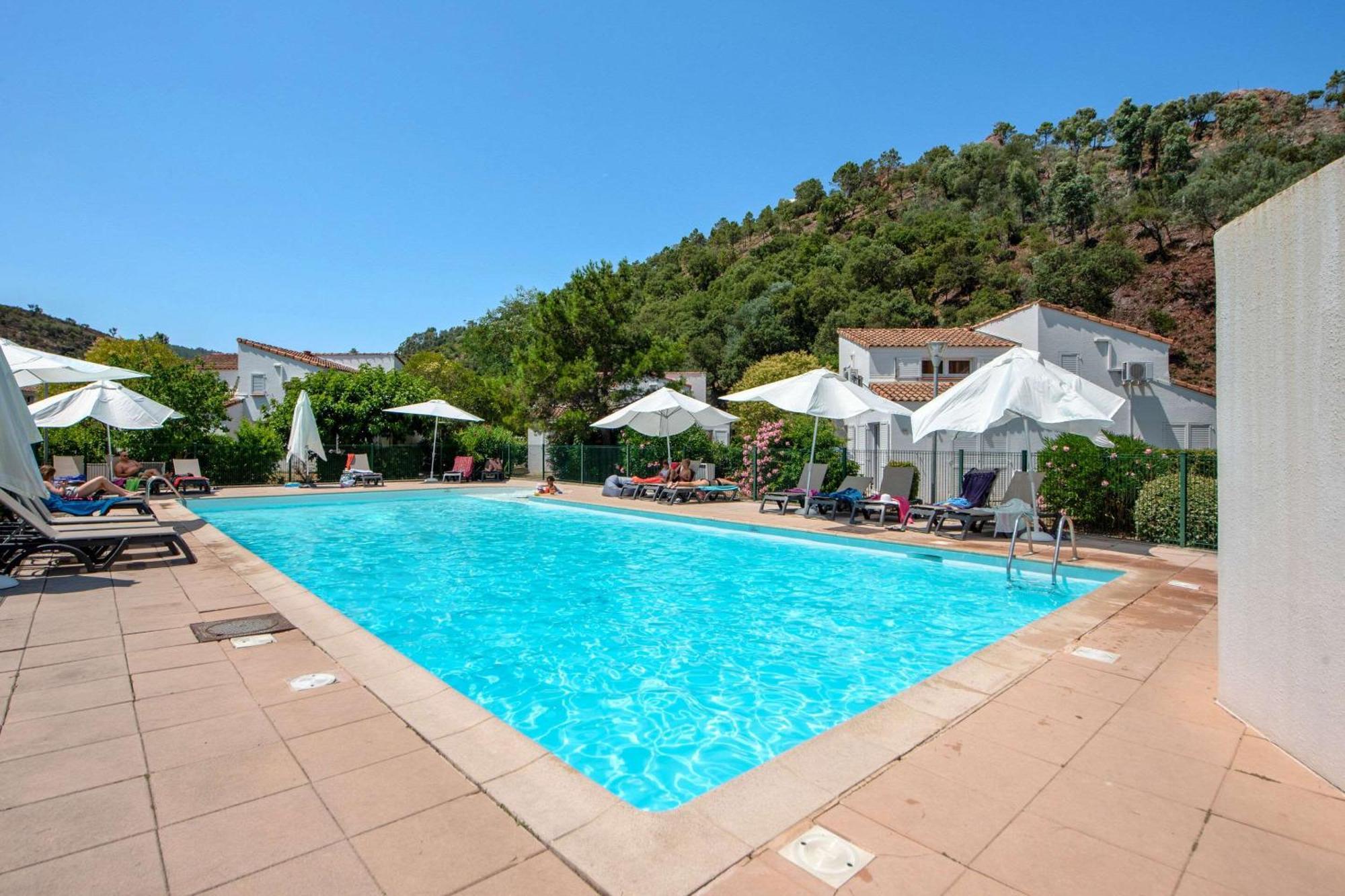 Comfort Aparthotel Mandelieu La Napoule Village Dış mekan fotoğraf